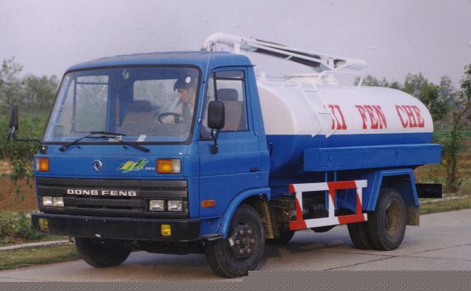 東風(fēng)多利卡吸糞車(chē)